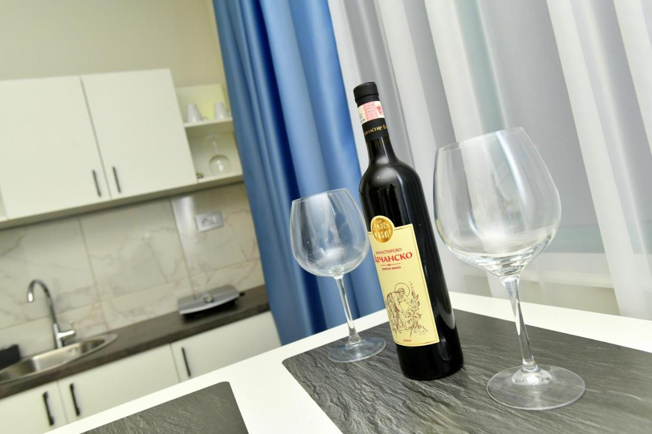 Aparthotel President Čačak Esterno foto